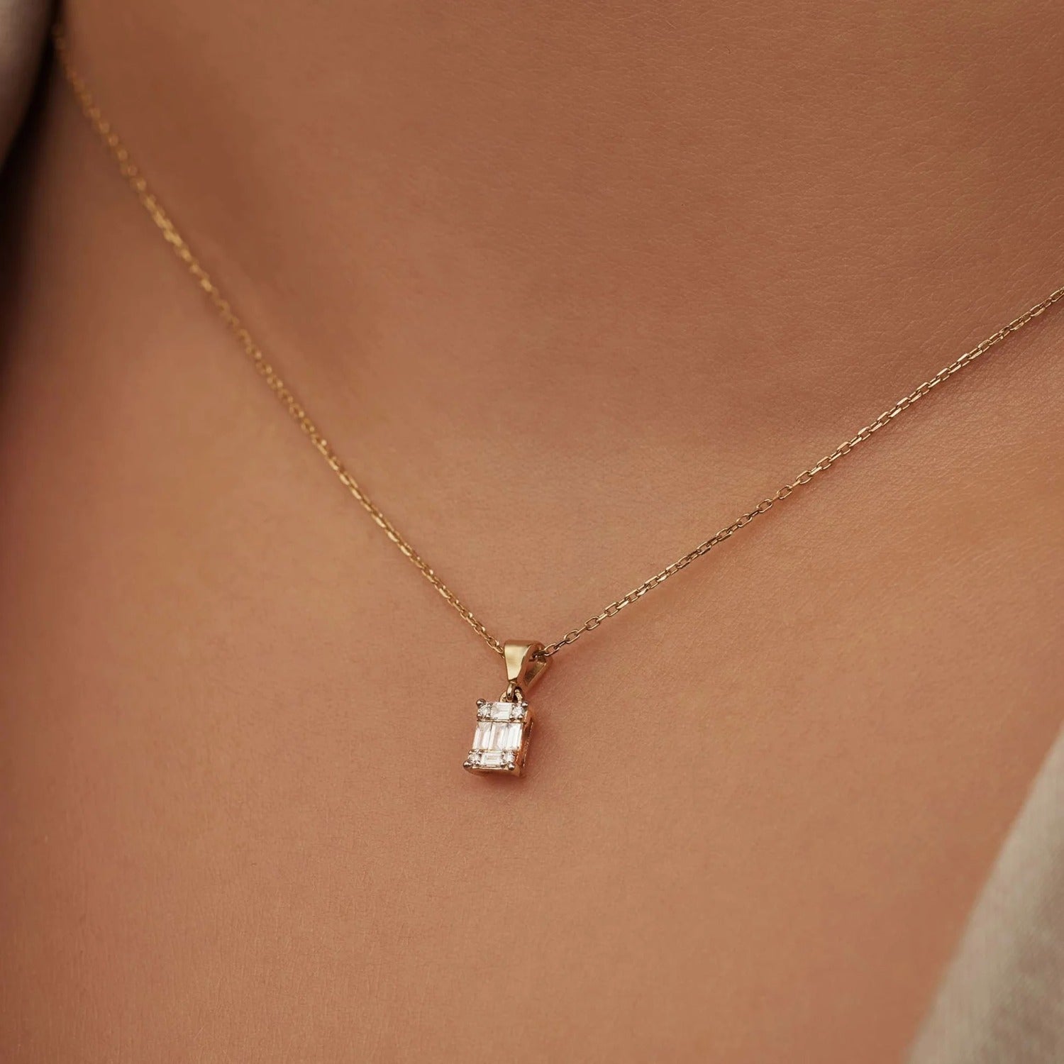 Isabel Bernard De la Paix Maxime 14 Carat Golden Necklace | diamond 0.11 ct | IBD350017