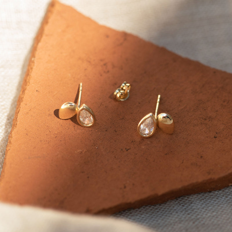 Beloro Jewels Monte Napoleone Natalia 9 carat gold Ear Studs BO360019-zoom-