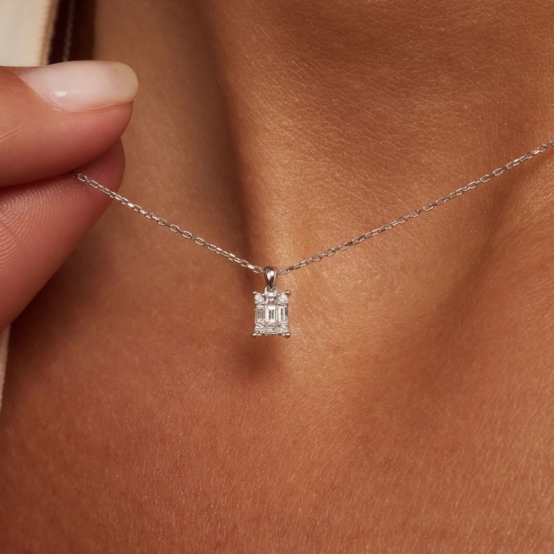 Isabel Bernard De la Paix Maxime 14 karat whitegold necklace with diamond 0.13 carat IBD350023-zoom-