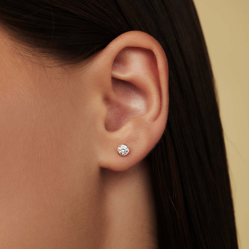 Isabel Bernard La Concorde Juliette 14 Carat Rosegolden Ear Studs IB360209-zoom-