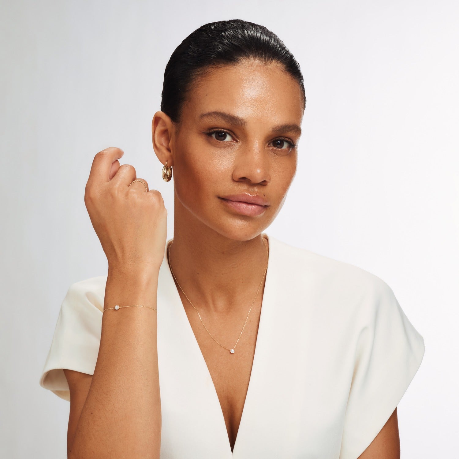 Isabel Bernard Cadeau d'Isabel 14 Carat Golden Necklace and Bracelet giftset IB90029