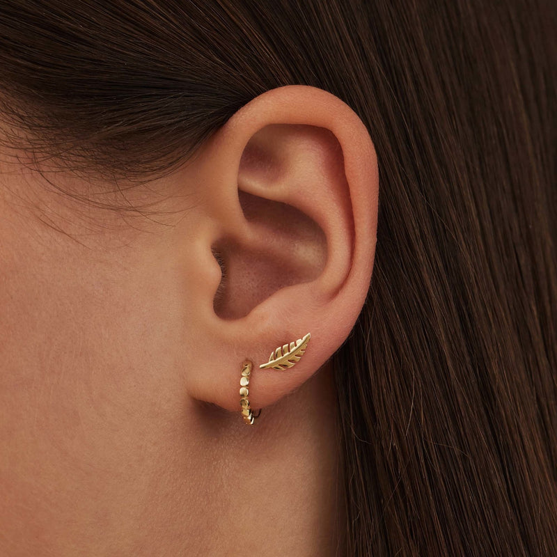 Isabel Bernard Cadeau d'Isabel 14 karat gold necklace and ear studs gift set with feather IB90186-zoom-