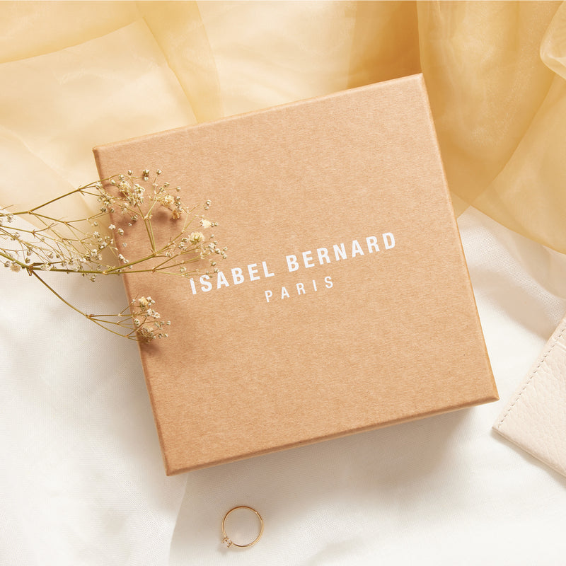 Isabel Bernard Honoré Jules Taupe Leather Zip Wallet made of Calfskin IB23018-zoom-