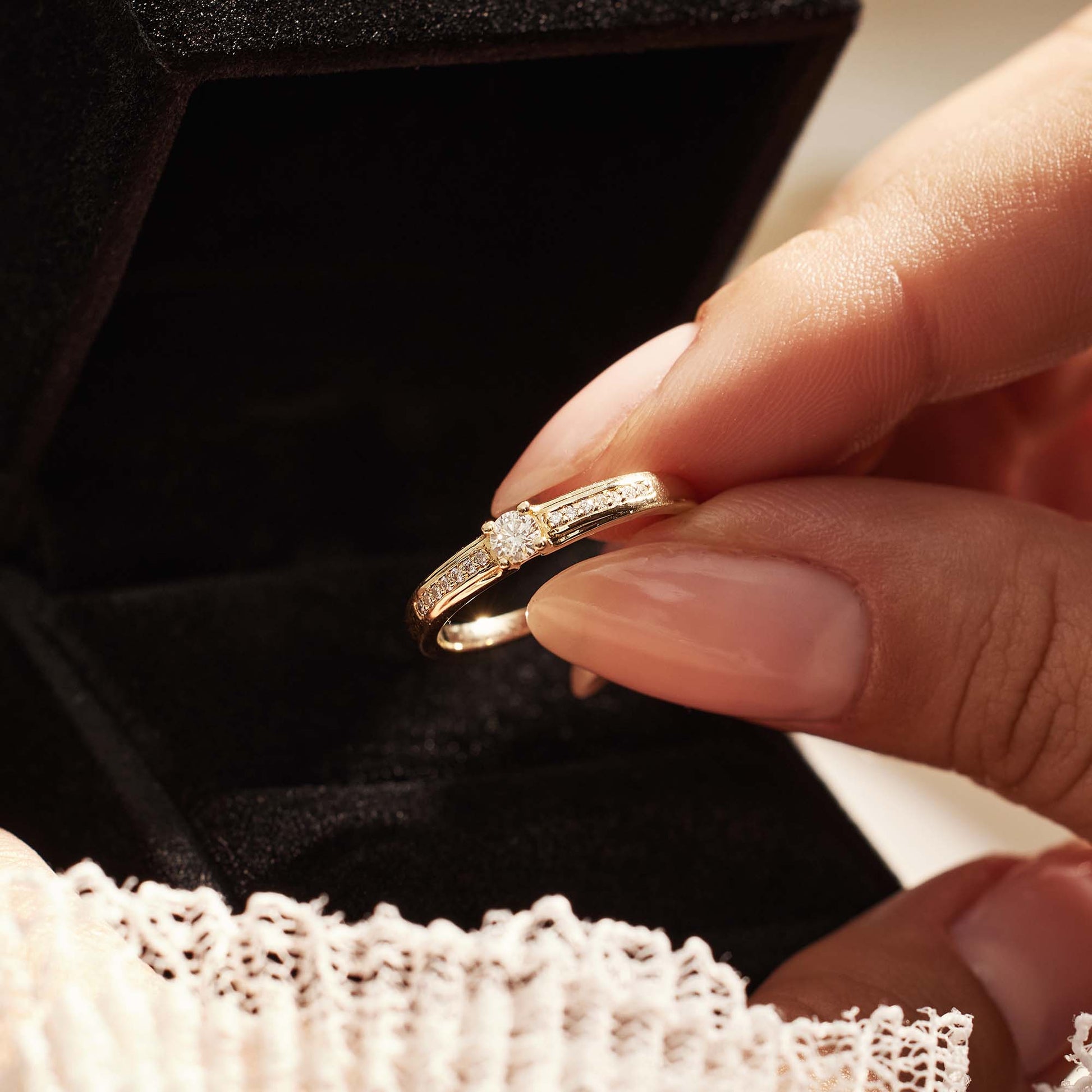 Isabel Bernard De la Paix Madeline 14 Carat Gold Ring | diamond 0.20 ct | IBD330016-48