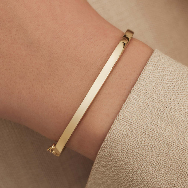 Isabel Bernard Cour d'Honneur Clara 14 Carat Golden Bangle IB320113-56-zoom-