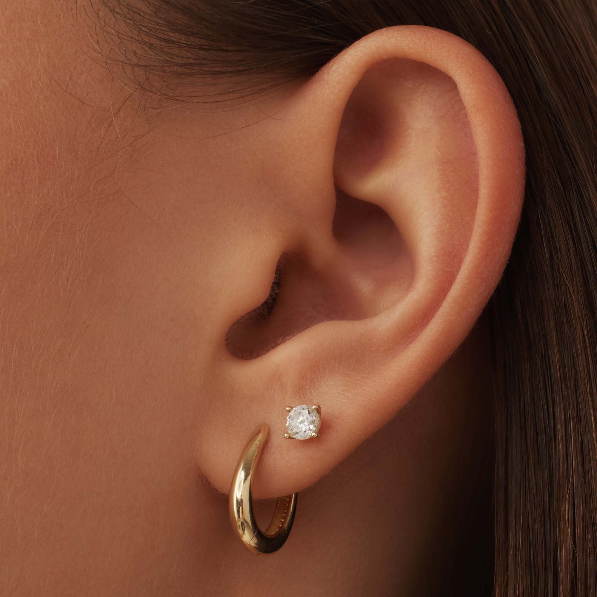 Isabel Bernard Rivoli Maryn 14 Carat Golden Hoop Earrings IB360188