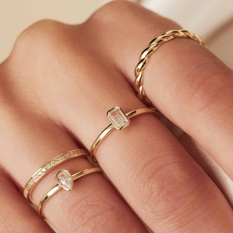Isabel Bernard Baguette Genevieve 14 Karaat Gouden Ring IB330087-48-zoom-