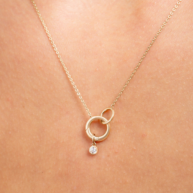 Isabel Bernard Le Marais Round Zirconia 14 karat gold charm IB350060-zoom-