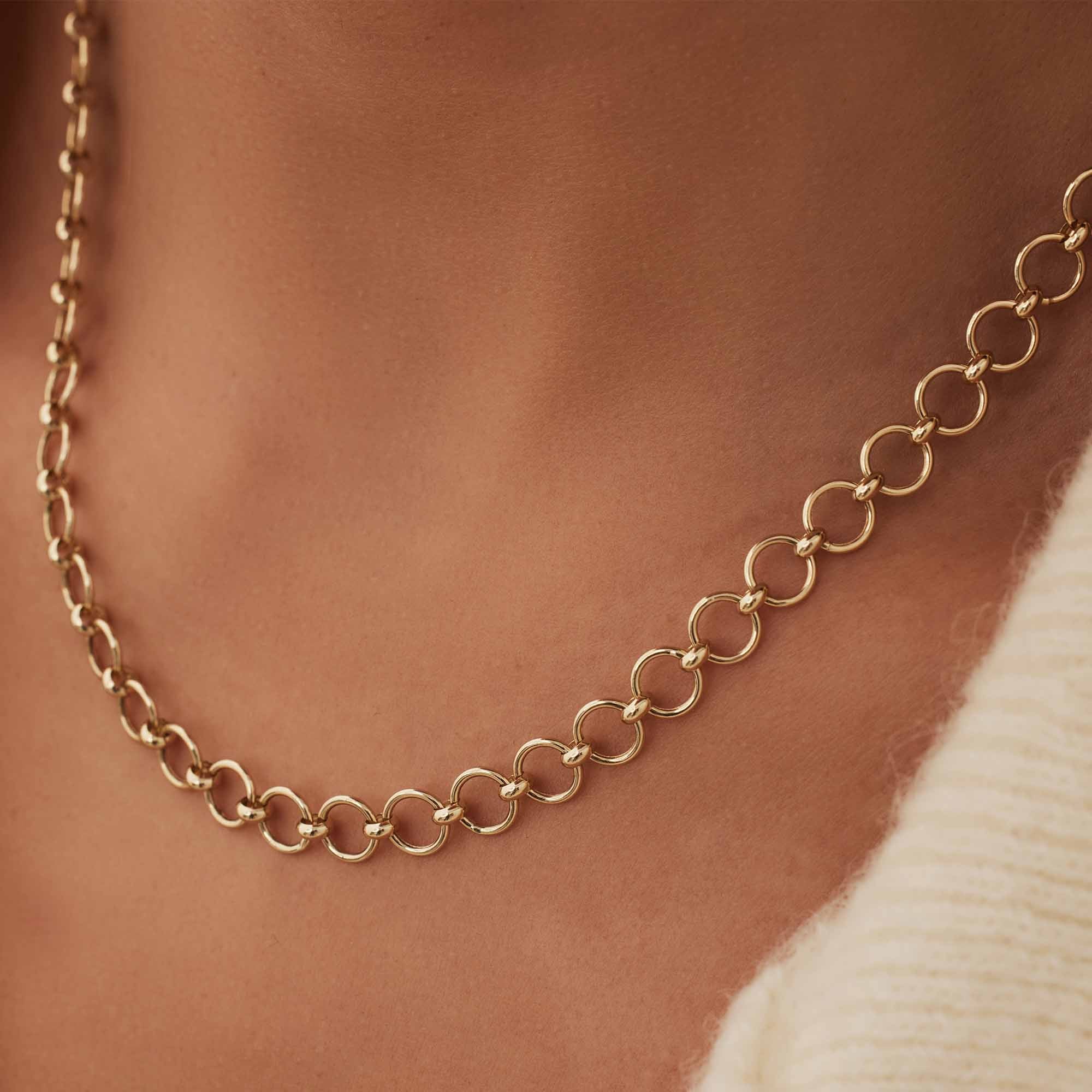Isabel Bernard Belleville Axelle 14 Carat Golden Schakel Necklace IB340163