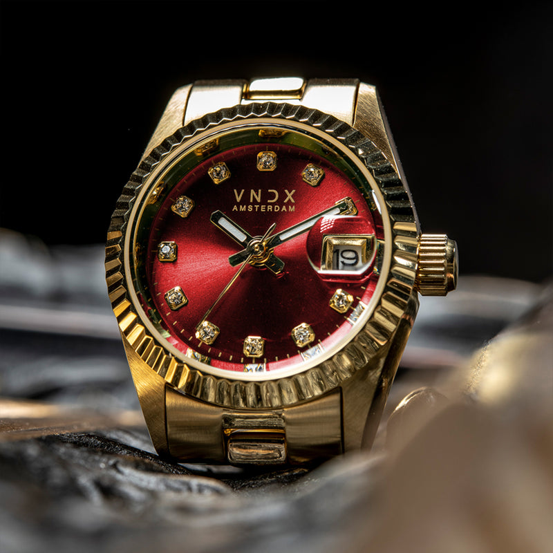 VNDX Dare Devil XS Gold Watch MD43002-07-zoom-