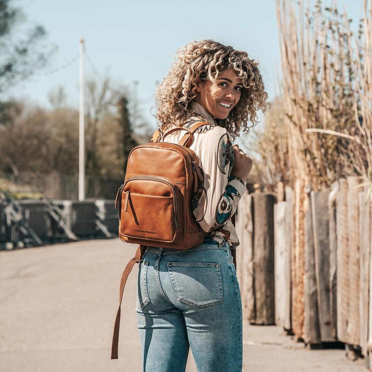 The Chesterfield Brand Cognac Backpack C58.030031-zoom-