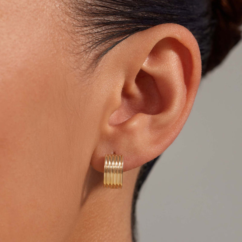 Beloro Jewels La Rinascente Amelie 9 karat gold hoop earrings BO360107-zoom-