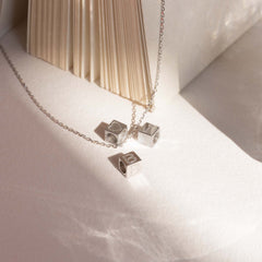 Isabel Bernard Saint Germain Felie 14 Carat Whitegold cube Charm IB350048