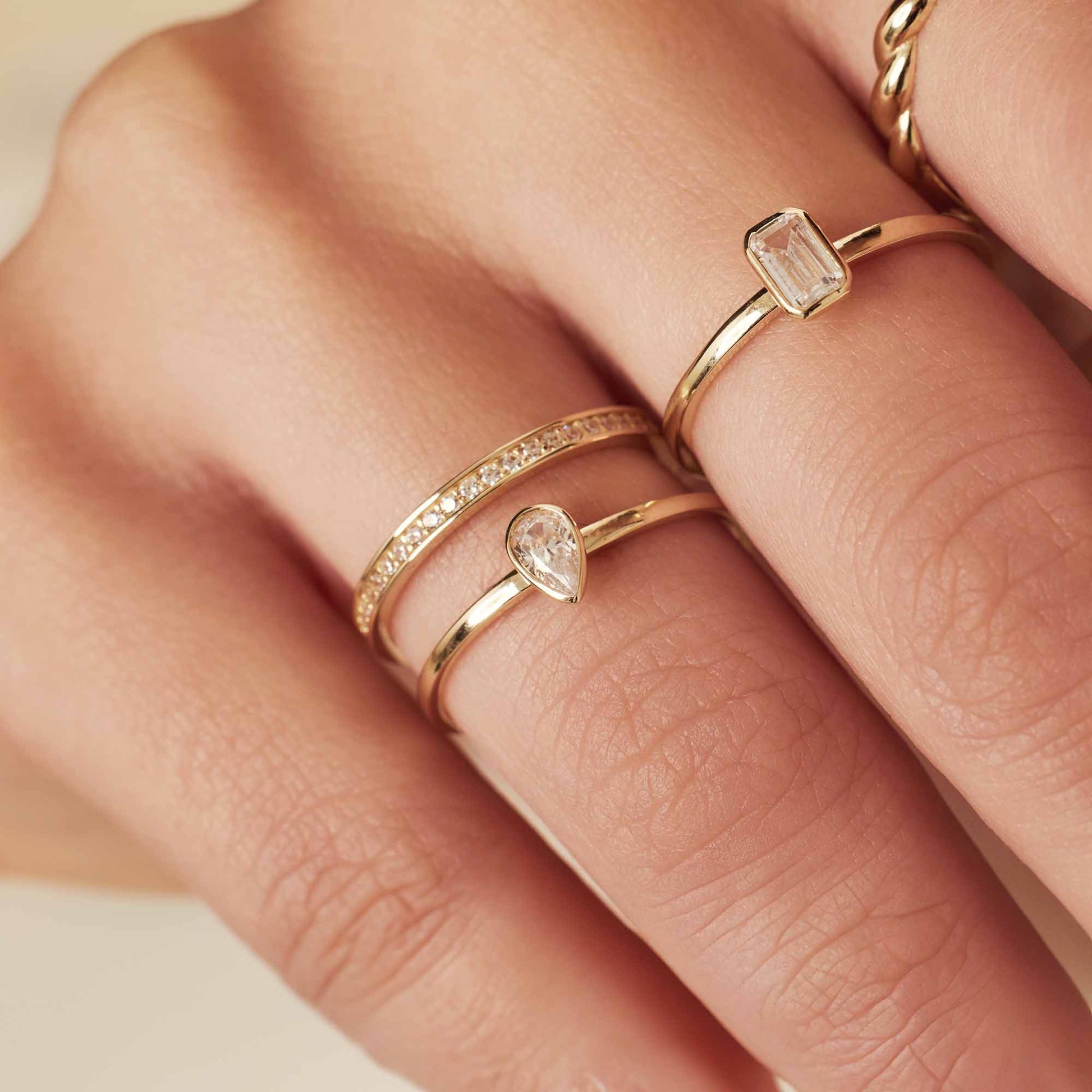Isabel Bernard Baguette Genevieve 14 karaat gouden ring IB330082-48