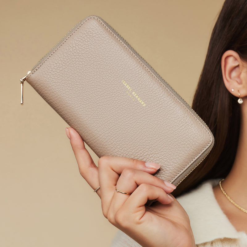 Isabel Bernard Honoré Léa Taupe Calfskin Zip Wallet IB23017-zoom-