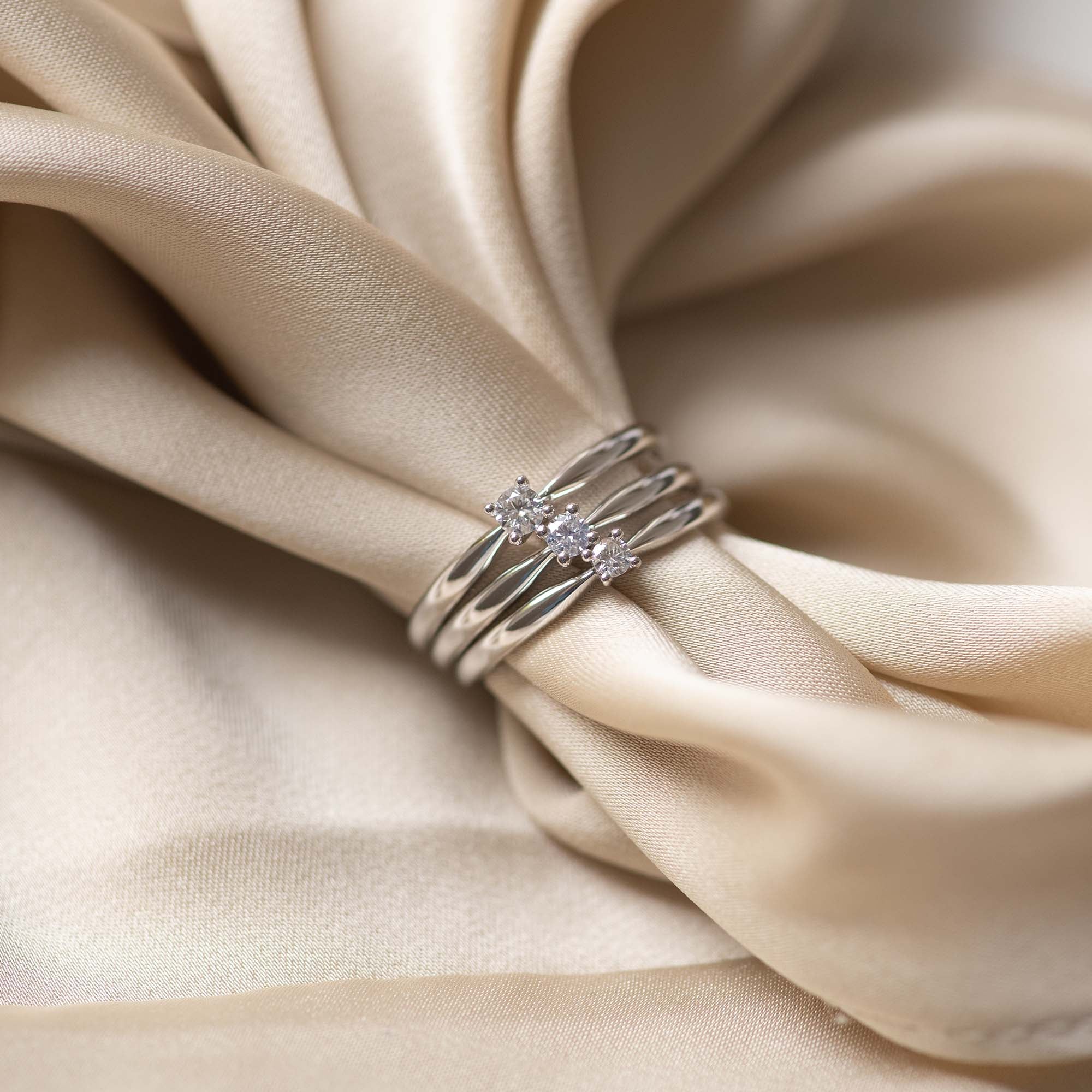 Isabel Bernard De la Paix Celesse 14 Carat Whitegold Ring | diamond 0.07 ct | IBD330005-54