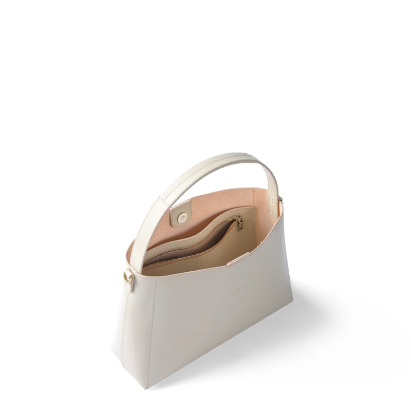 Isabel Bernard Montmartre Béatrice creme vegetable tanned leather handbag IB25095-370-zoom-