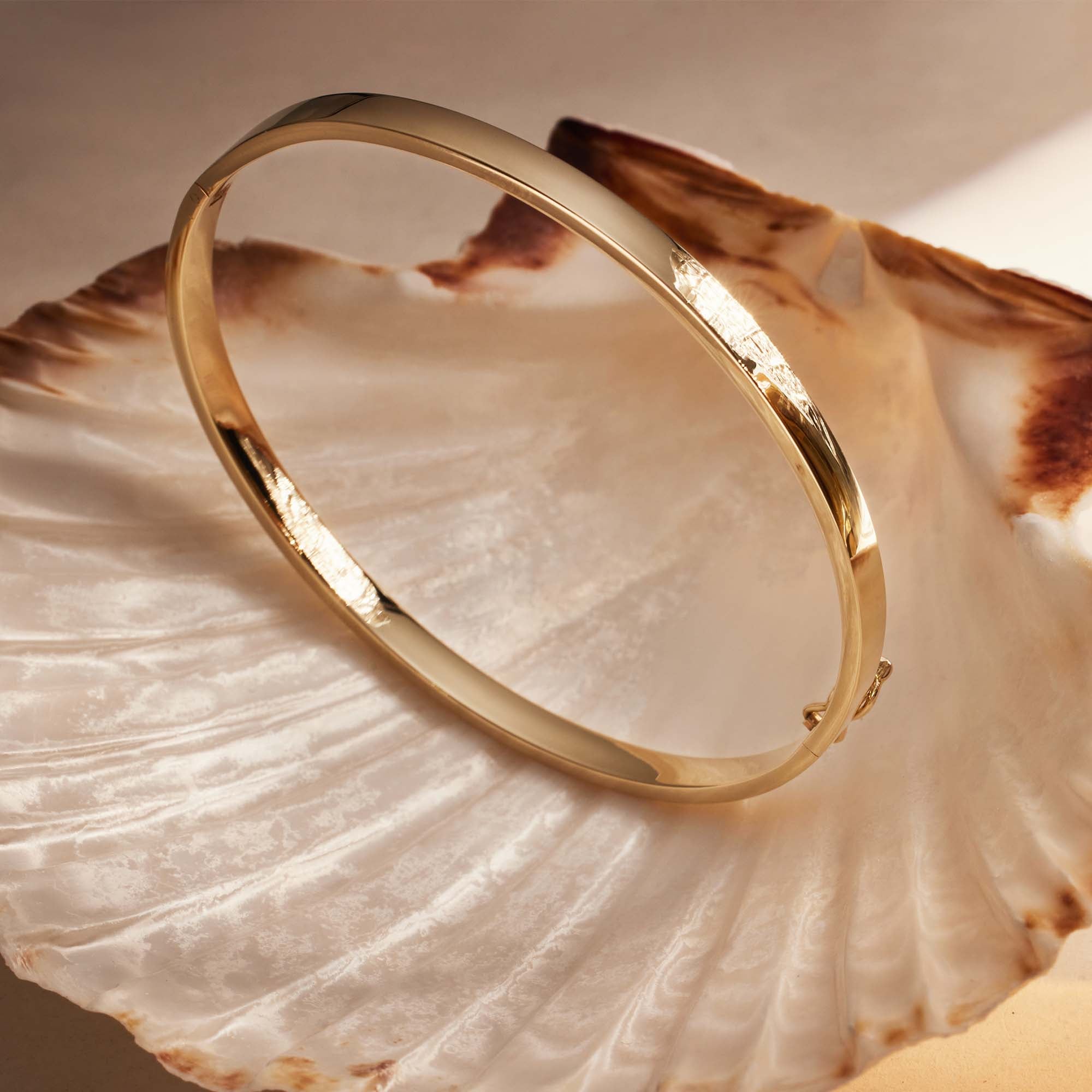 Isabel Bernard Cour d'Honneur Clara 14 Carat Golden Bangle IB320113-56