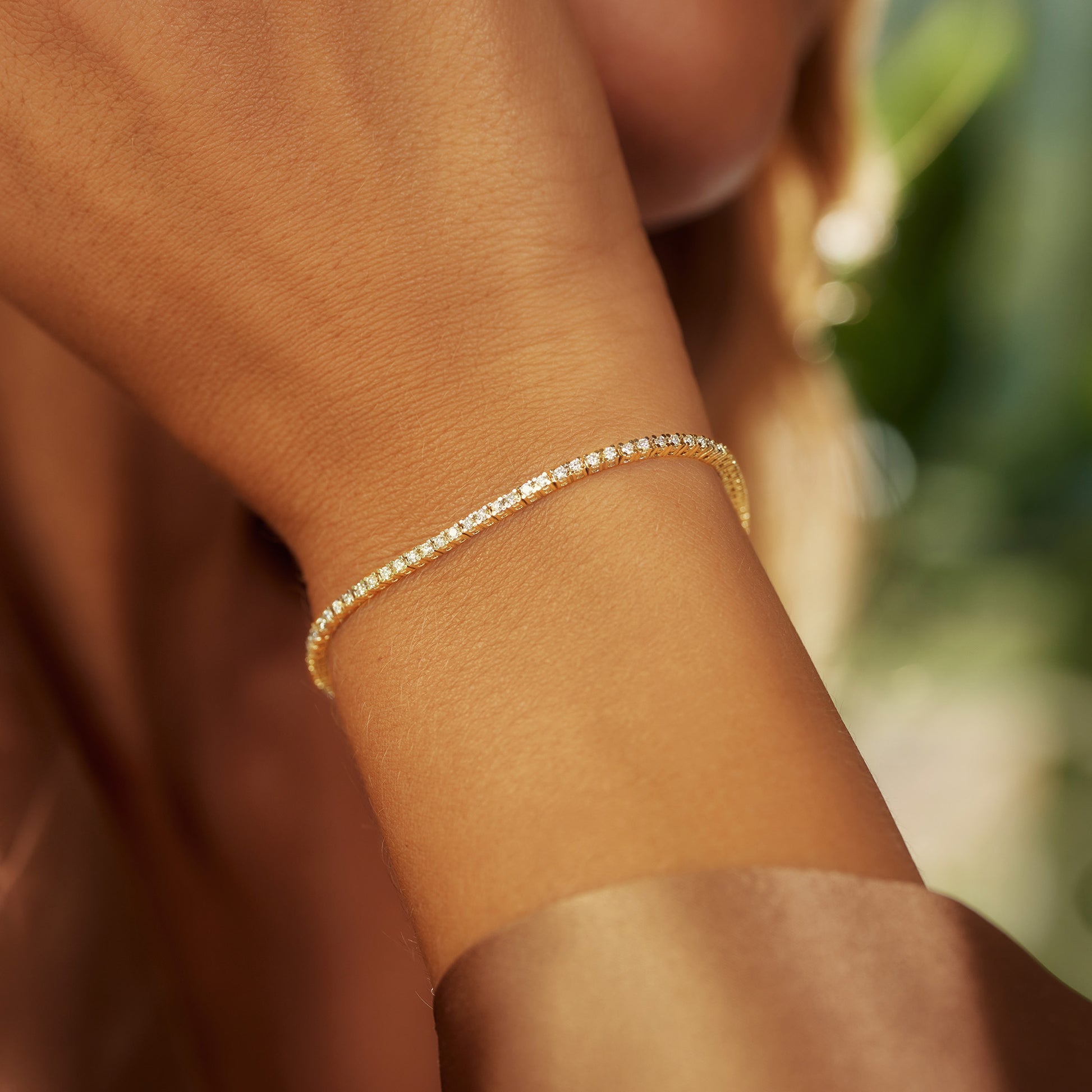 Isabel Bernard De la Paix Madeline 14 Carat Golden Tennis Bracelet | diamond 1.08 ct | IBD320005