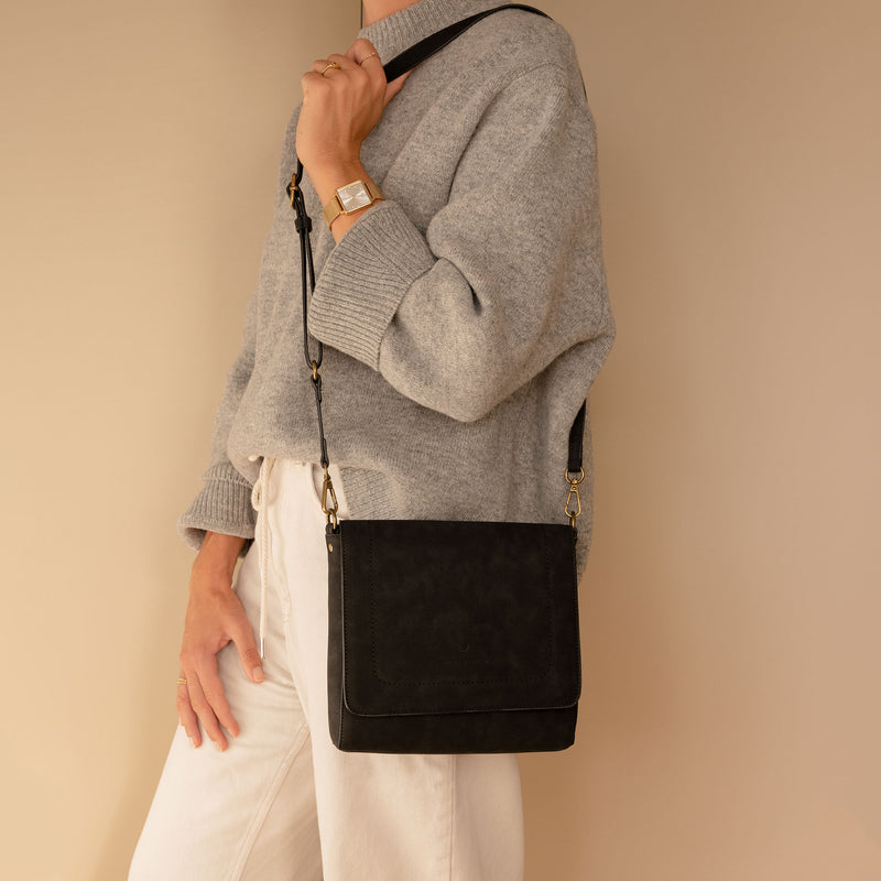 Violet Hamden My Daily Black Crossbody bag VH22022-zoom-