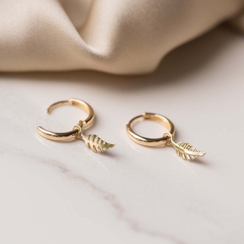Isabel Bernard Monceau Giselle 14 Carat Golden Hoop Earrings IB360153-zoom-