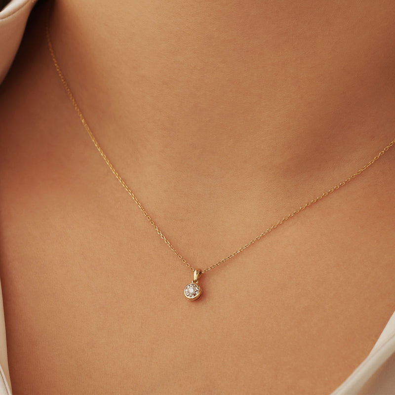 Isabel Bernard De La Paix Inaya 14 Carat Golden Necklace | diamond 0.03 ct | IBD350019-zoom-