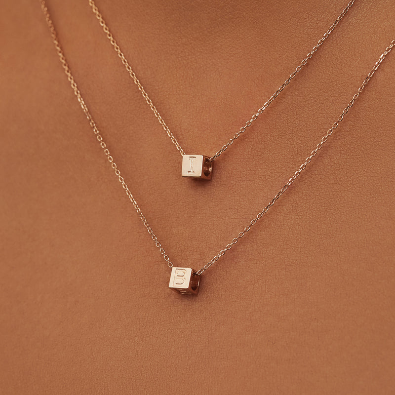 Isabel Bernard La Concorde Felie 14 Carat Rosegold cube Initial Charm IB350047-Z-zoom-