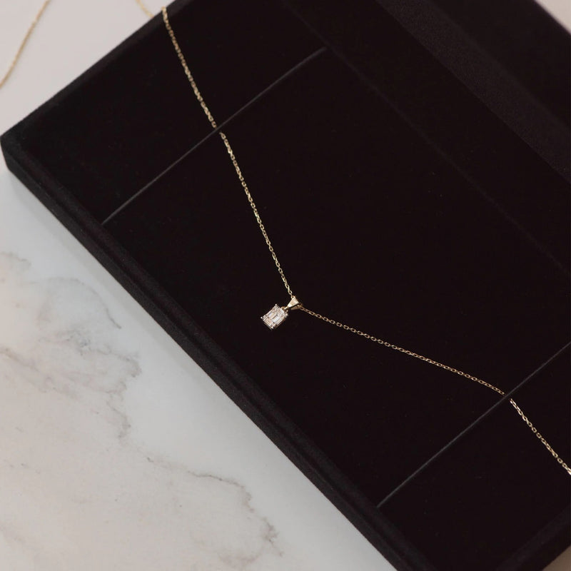 Isabel Bernard De la Paix Maxime 14 Carat Golden Necklace | diamond 0.11 ct | IBD350017-zoom-