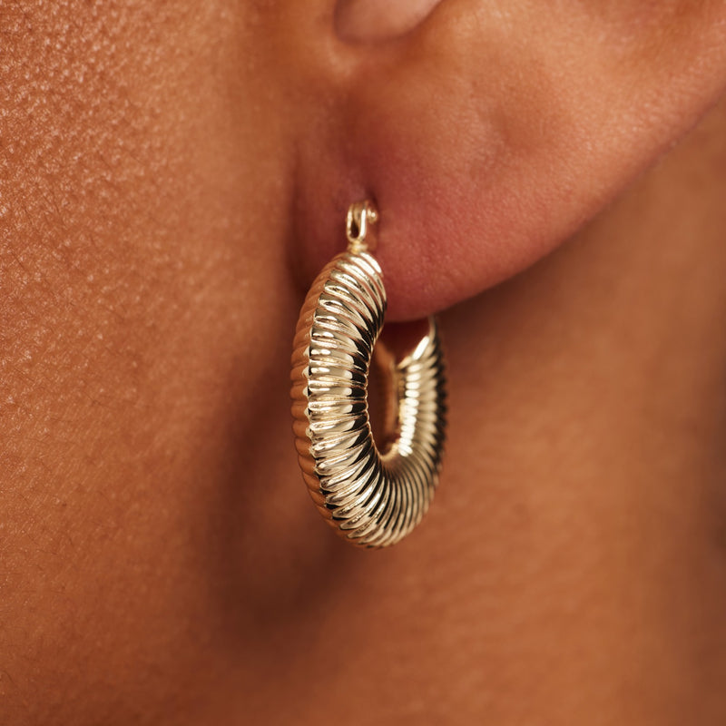 Isabel Bernard Rivoli Melissa 14 karat gold hoop earrings IB360277-zoom-