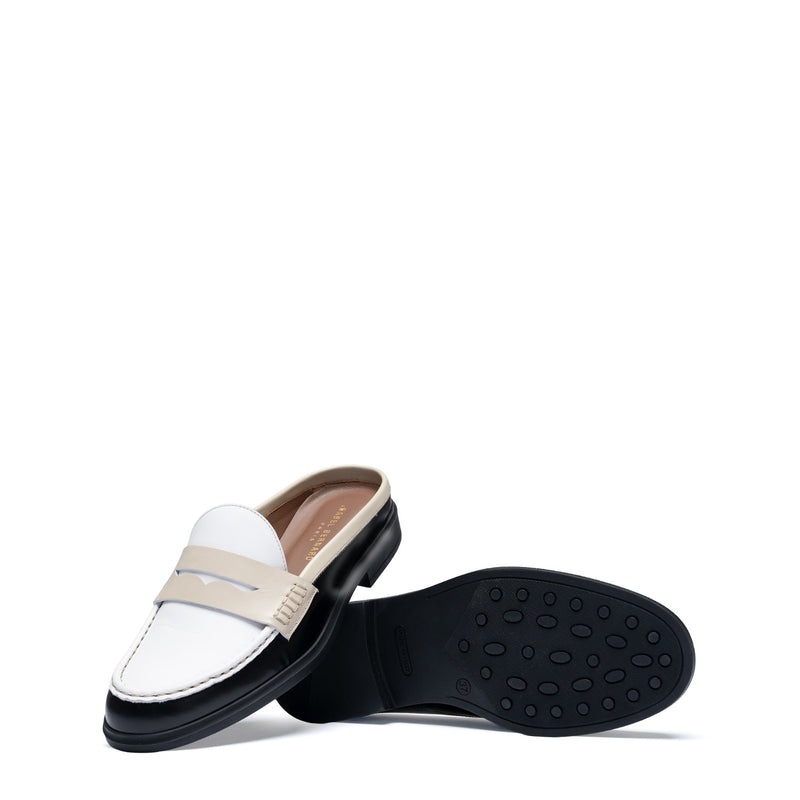 Vendôme Blandine Black And White Calfskin Leather Mules With White Details IB51016-10170-35-zoom-