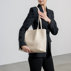 Isabel Bernard Honoré Nata Cream Leather Shopper of Calfskin Leather IB25086-070