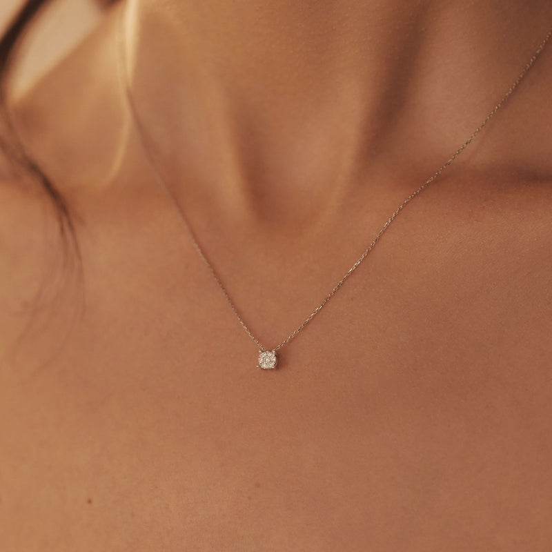 Isabel Bernard De la Paix Hanaé 14 Carat Whitegold Necklace | diamond 0.08 ct | IBD350009-zoom-