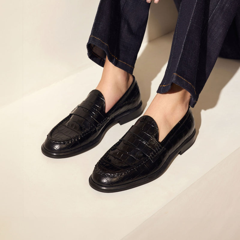 Isabel Bernard Vendôme Blandine croco black calfskin leather loafers IB51015-201-38-zoom-