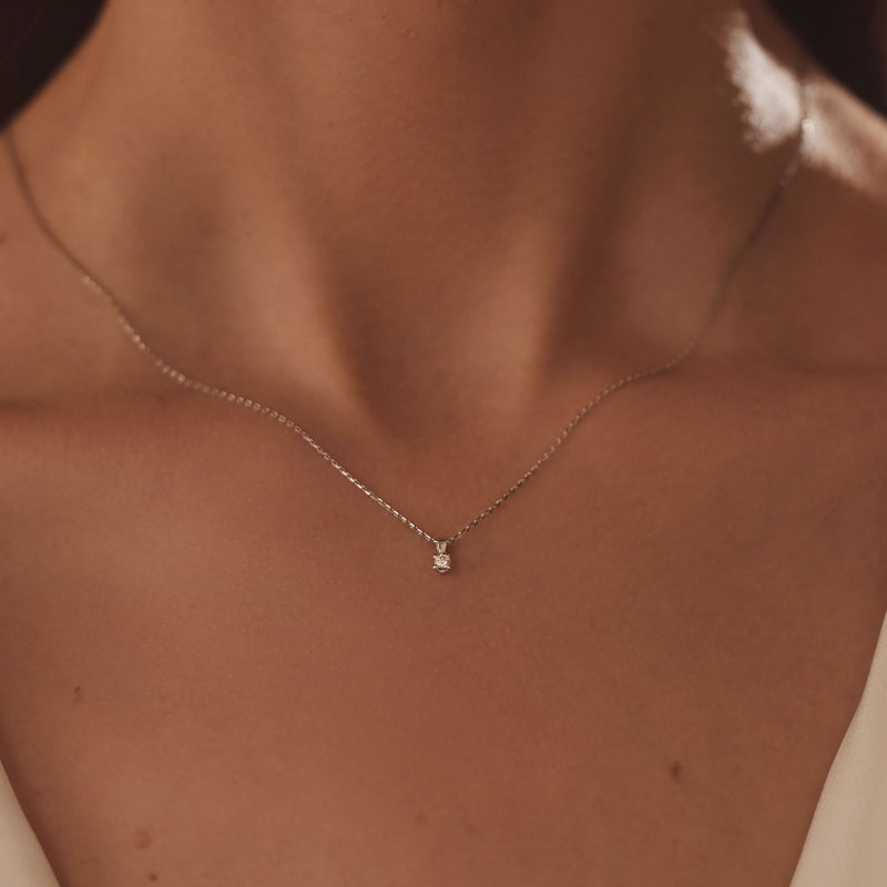 Isabel Bernard De la Paix Céline 14 Carat Whitegold Necklace | diamond 0.05 ct | IBD350004-zoom-