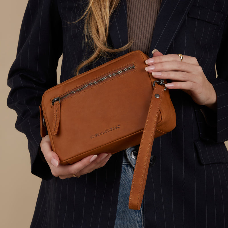 The Chesterfield Brand Tustin Cognac Crossbody Bag C48.122231-zoom-