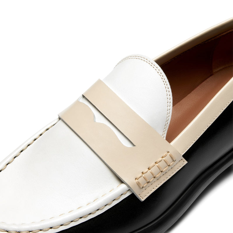 Isabel Bernard Vendôme Blandine black-white calfskin leather loafers with white details IB51015-10170-36-zoom-