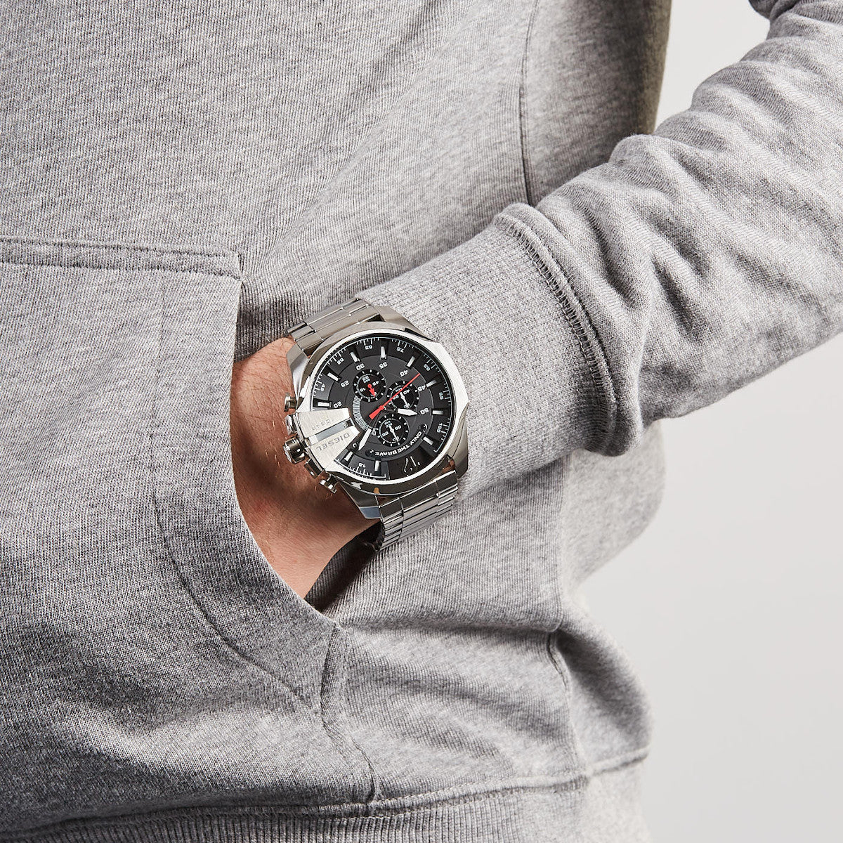 Diesel Mega Chief Silver Stainless steel Watch DZ4308