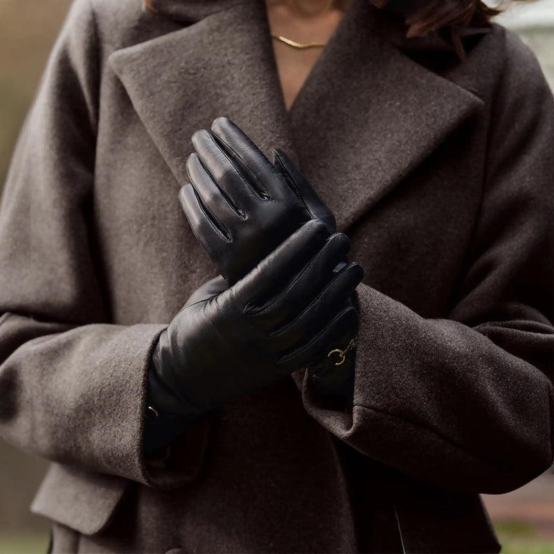 Isabel Bernard Honoré Marcelia black goatskin leather gloves  IB67001-301-6.5-zoom-