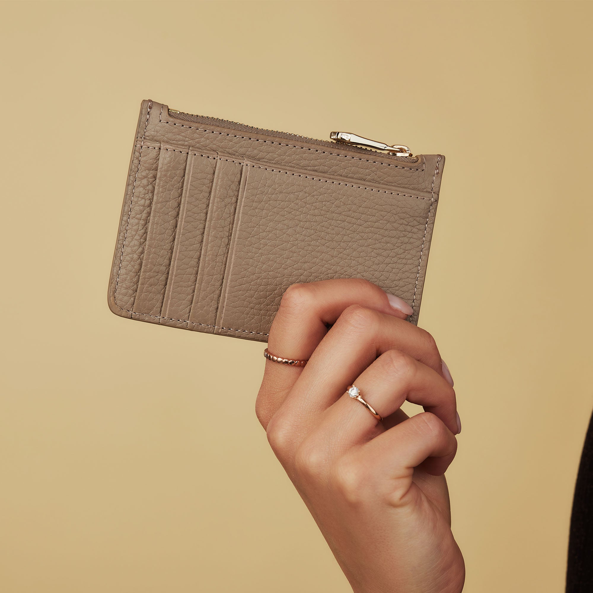 Isabel Bernard Honoré Aveline Taupe Leather Card Holder made of Calfskin IB27017