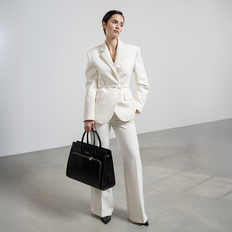 Isabel Bernard Honoré Nadine Black Croco Leather Handbag made of Calfskin IB25033-zoom-