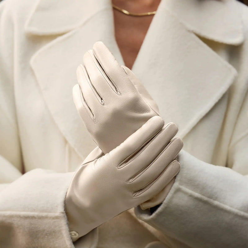 Isabel Bernard Honoré Eleanor cream goatskin leather gloves  IB67000-372-8-zoom-