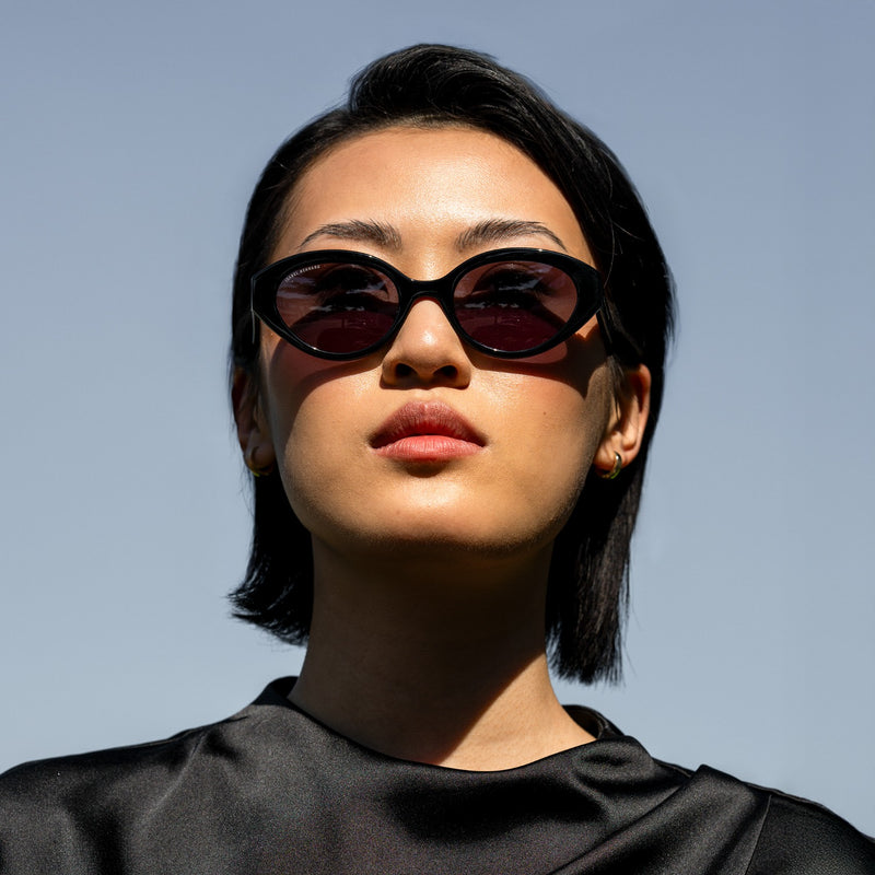Isabel Bernard La Villette Rosaire Black Ovale Sunglasses IB400002-01-01-zoom-