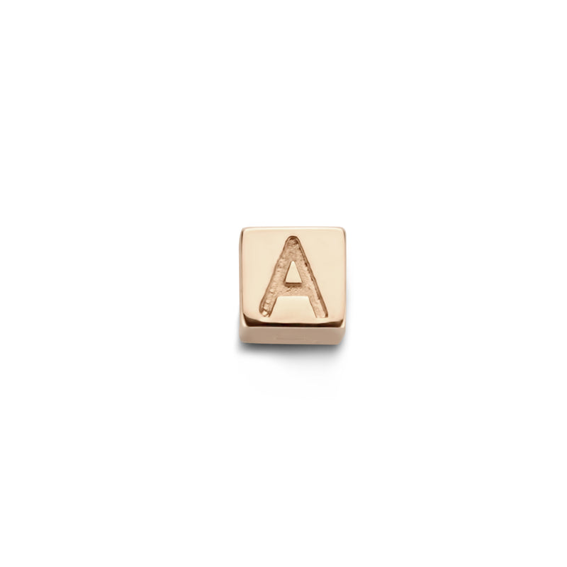 Isabel Bernard La Concorde Felie 14 Carat Rosegold cube Initial Charm IB350047-Z-zoom-