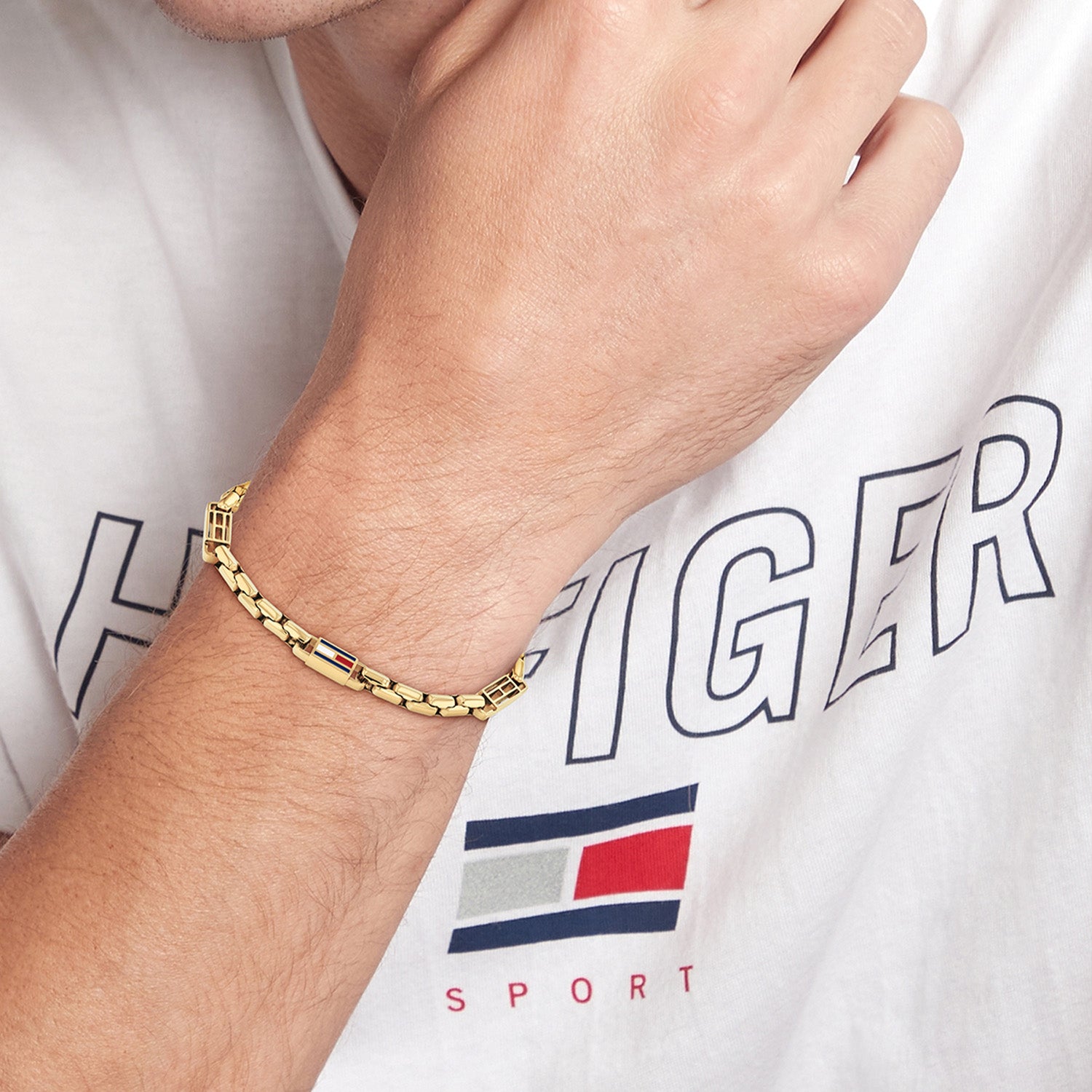 Tommy Hilfiger Stainless Steel Gold-coloured Men's Chain Bracelet TJ2790675