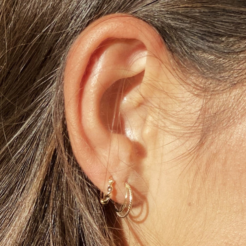 Jackie Gold 14 karat gold Hoop Earrings JKE20.035-zoom-
