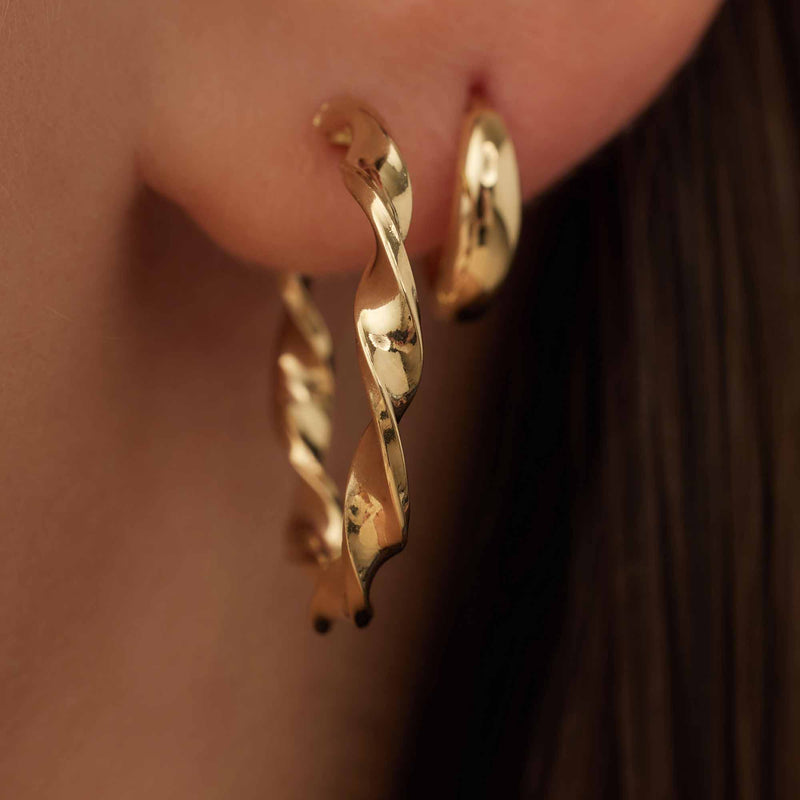Isabel Bernard Rivoli Odette 14 Carat Golden Hoop Earrings  IB360241-zoom-
