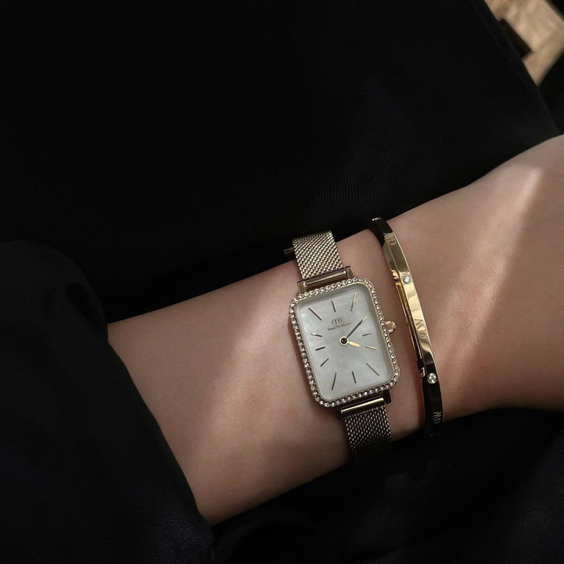 Daniel Wellington Petite Quadro Gold Watch DW00100668-zoom-