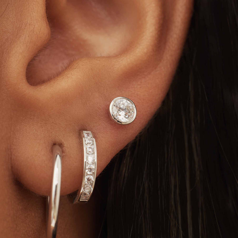 Isabel Bernard Saint Germain Juliette 14 Carat Whitegold Ear Studs IB360206-zoom-