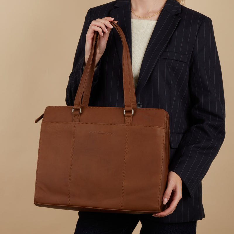 The Chesterfield Brand Fidenza Cognac Laptop Bag C38.020631-zoom-