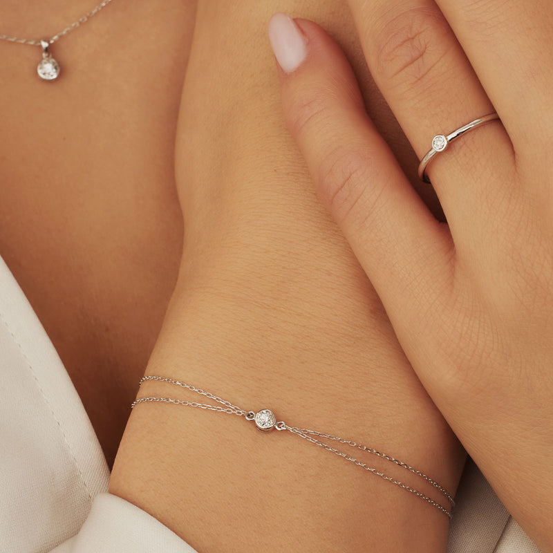 Isabel Bernard De La Paix Inaya 14 Carat Whitegold Bracelet | diamond 0.02 ct | IBD320010-zoom-